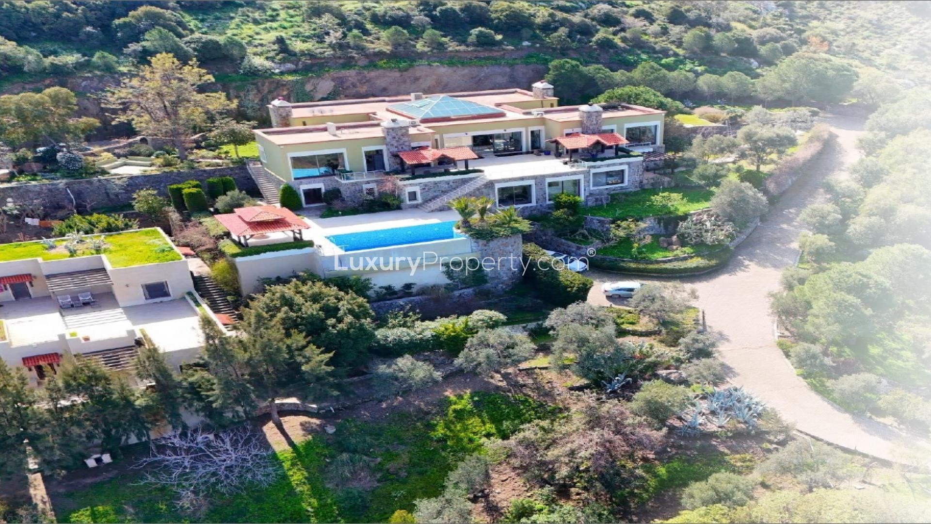 Fully Furnished 10-Bedroom Villa for Sale at Bodrum in Mugla, Turkey